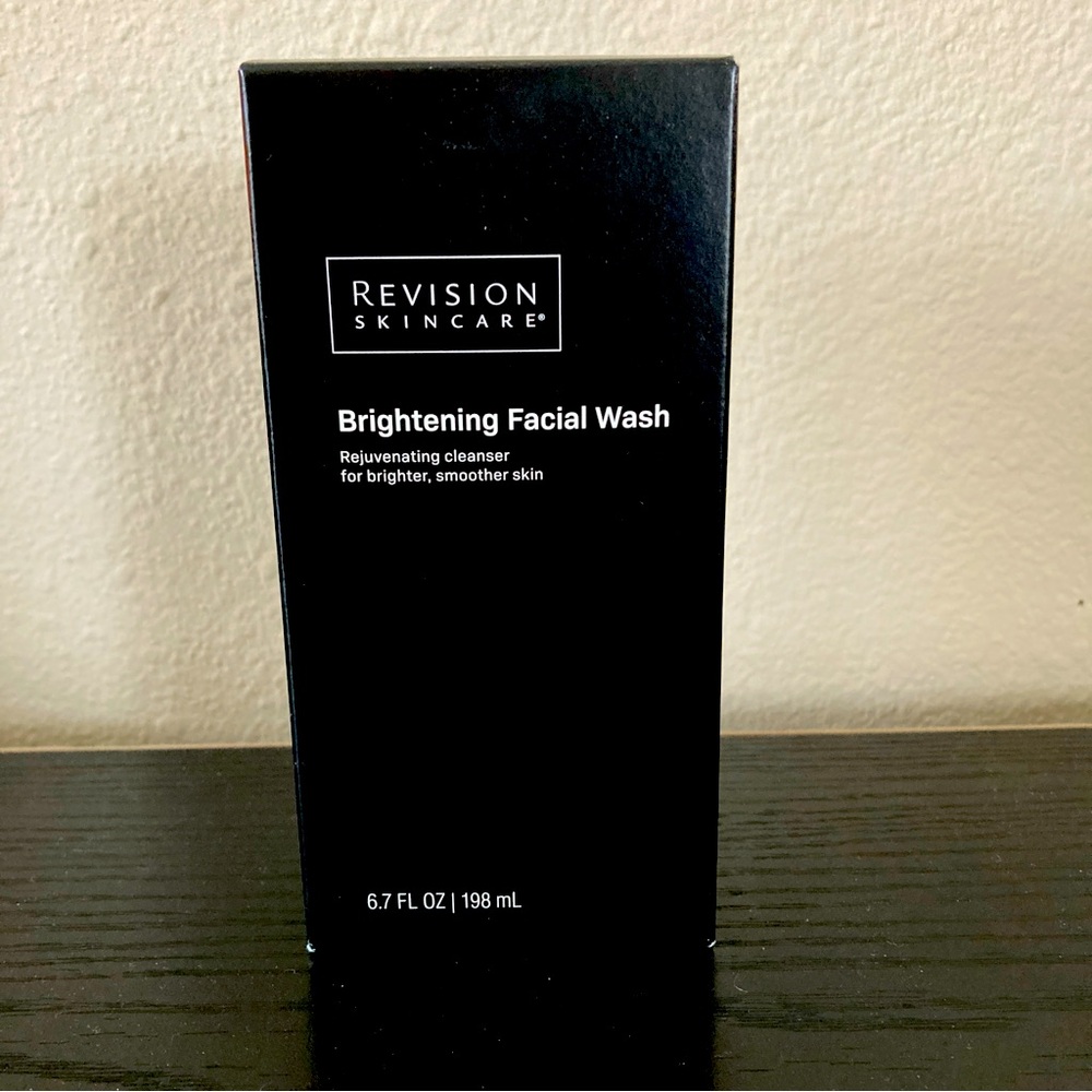 Revision Skincare Brightening Facial Wash